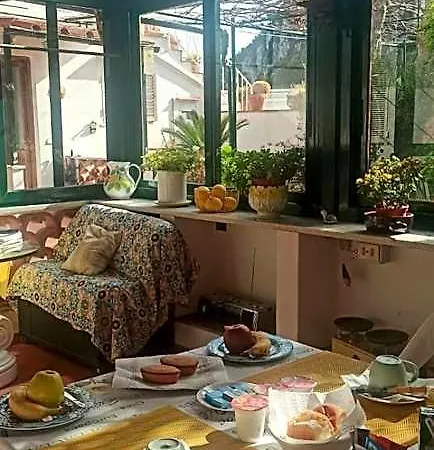 Dei Fiori Frühstückspension 3*